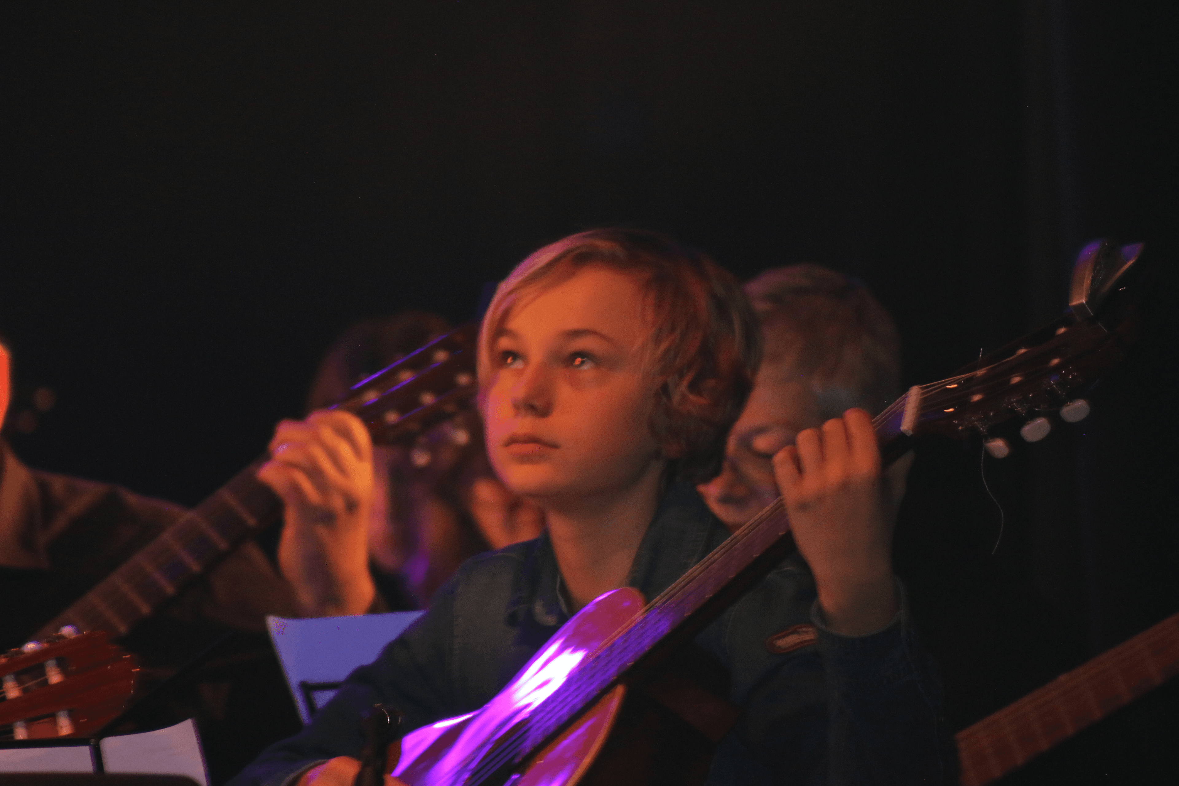 Young guitarist_Bornem
