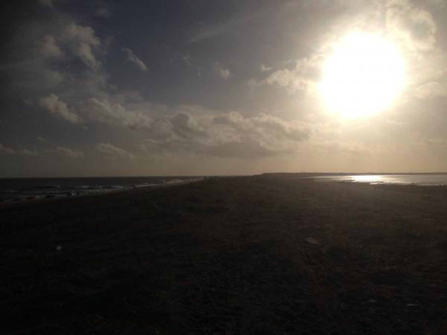 Spurn Point_to the south_into the sun